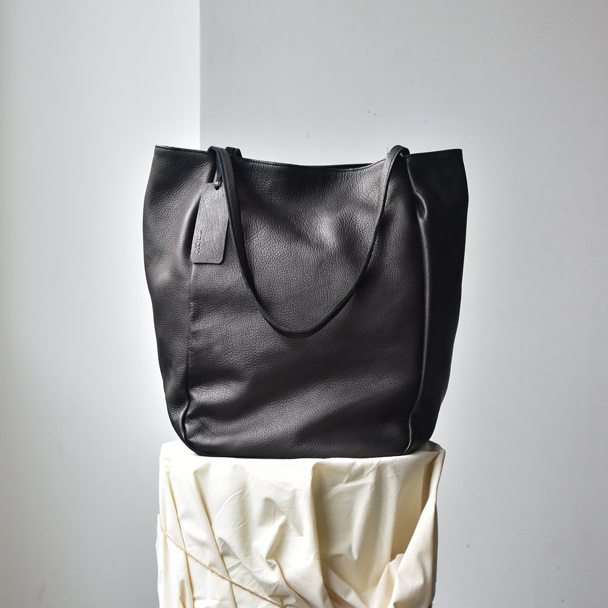 DEER SLIM TOTE