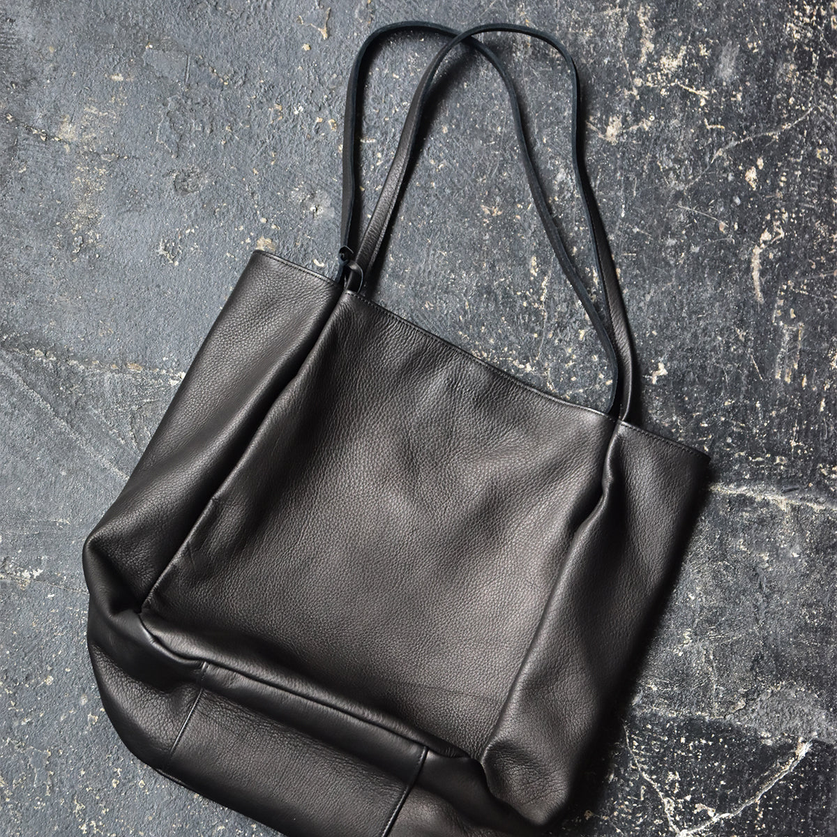 DEER SLIM TOTE