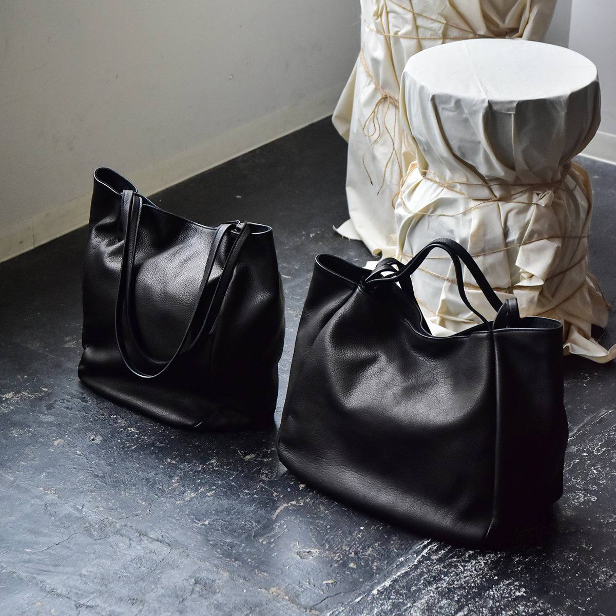 DEER SLIM TOTE