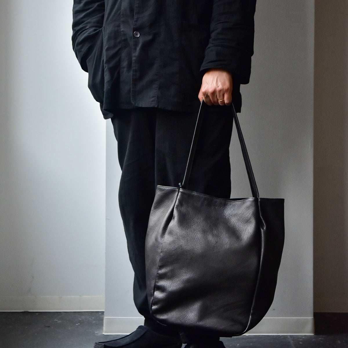 DEER SLIM TOTE